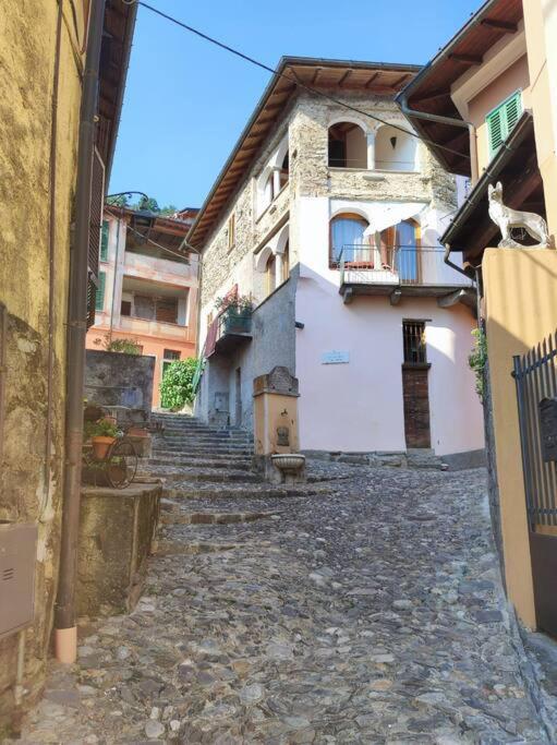 Mo&Ma - Panorama E Relax Apartment Maccagno ภายนอก รูปภาพ