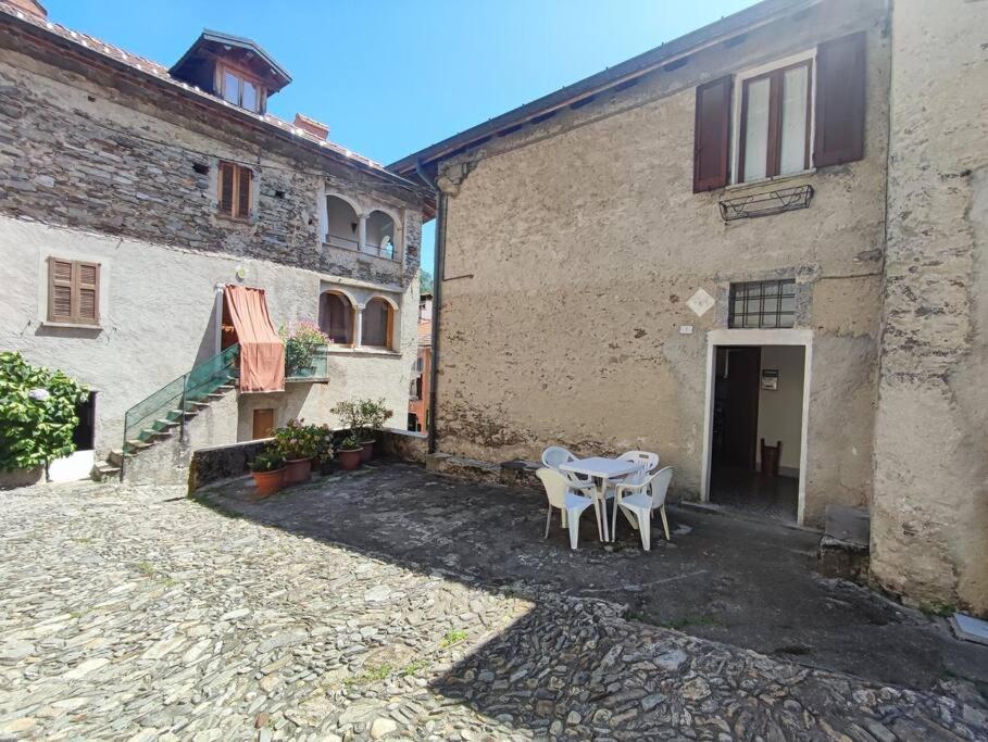 Mo&Ma - Panorama E Relax Apartment Maccagno ภายนอก รูปภาพ